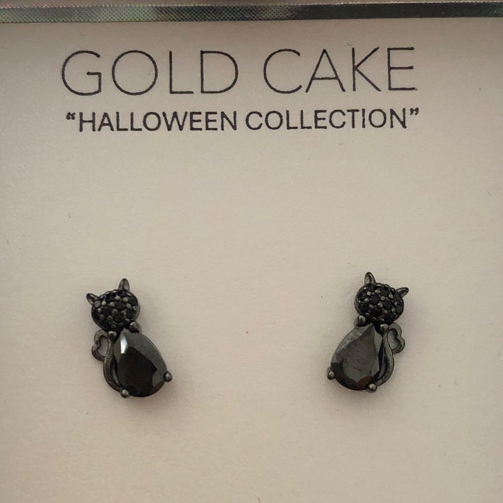 Gold Cake Gunmetal Tone & Black Cubic Zirconia Dainty Cat Stud Earrings NIB